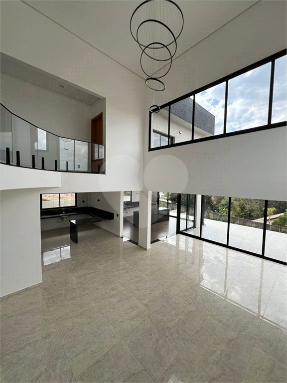 Casa à venda com 3 suítes no condomínio Spazio Design, Bragança Paulista - SP