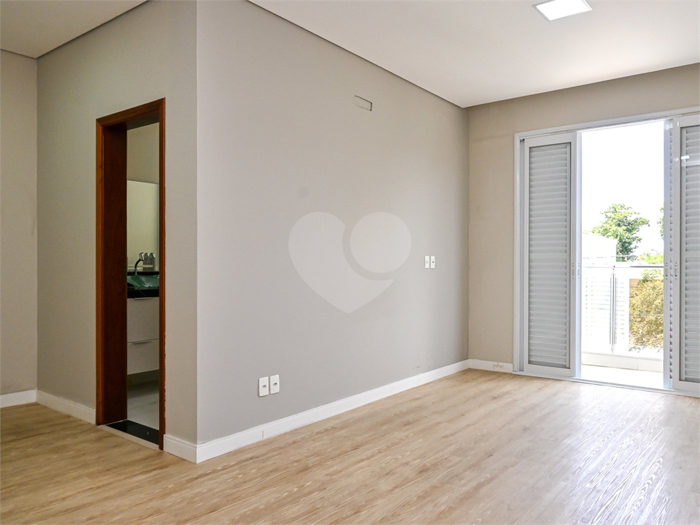 Casa à venda com 5 suítes em Jardim Bandeirantes, Sorocaba, SP
