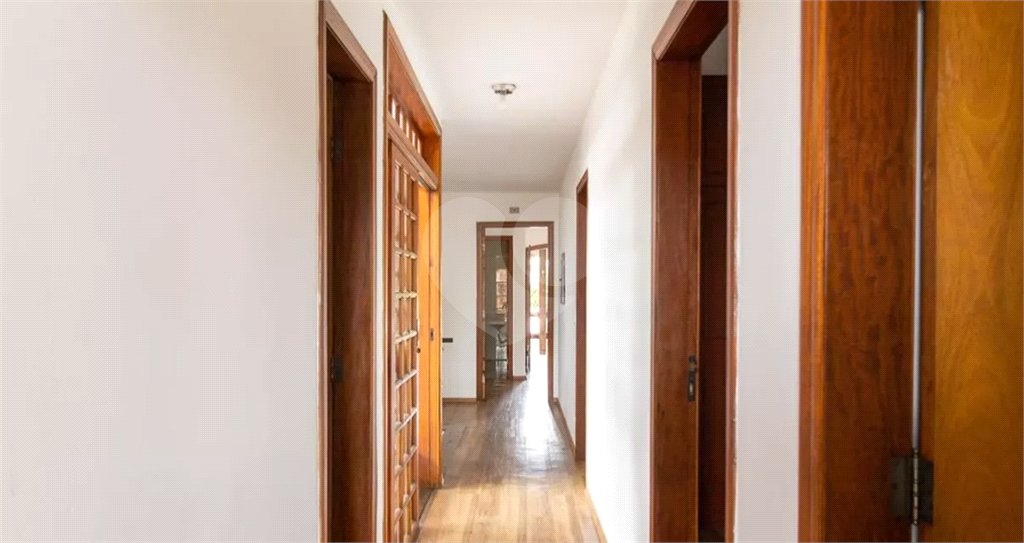 Casa à venda com 4 quartos, sendo 1 suíte, em Vila Tiradentes, São Paulo, SP