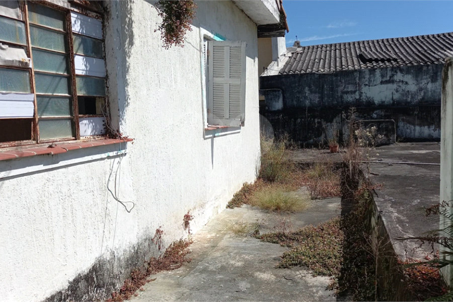 Terreno à venda com 8 quartos, sendo 2 suítes, em Santana, São Paulo, SP
