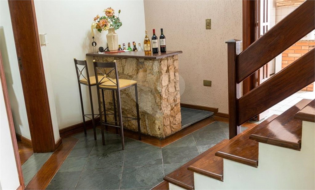 Casa à venda com 4 quartos, sendo 1 suíte, em Jardim Leocádia, Sorocaba, SP