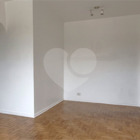 Apartamento à venda com 1 suíte em Vila Alexandria, São Paulo, SP