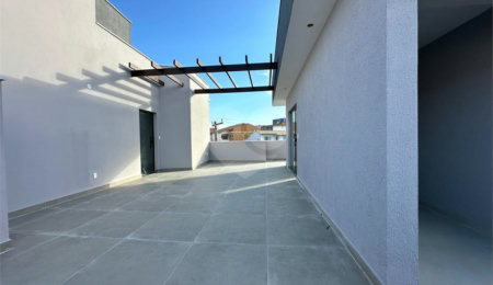 Cobertura à venda com 3 suítes em Ogiva, Cabo Frio, RJ