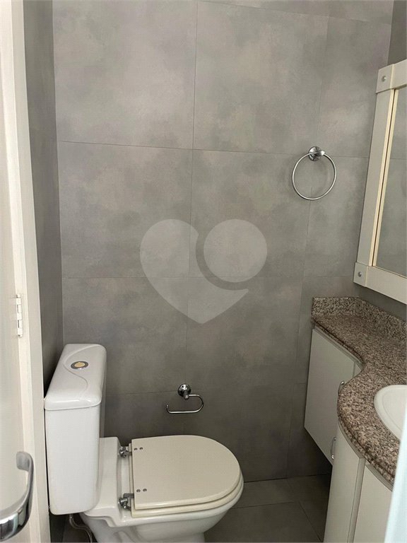 Apartamento à venda com 3 suítes em Campo Belo, São Paulo, SP