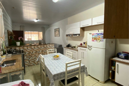 Sobrado à venda com 4 quartos em Eldorado, São Paulo, SP