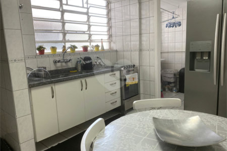 Apartamento à venda com 3 quartos, sendo 1 suíte,  em Vila Romana, São Paulo, SP