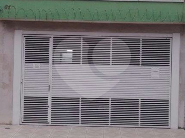 Sobrado à venda com 3 quartos, sendo 1 suíte,  em Imirim, São Paulo, SP