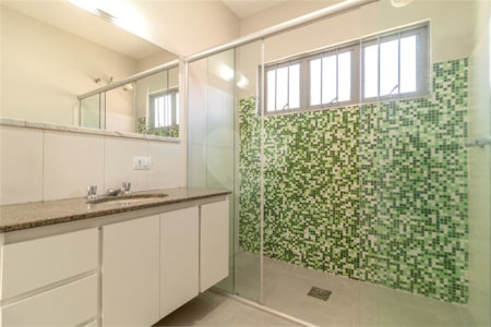 Casa à venda ou para alugar com 3 quartos, sendo 1 suíte, no condomínio Portal de Itu I, Itu - SP