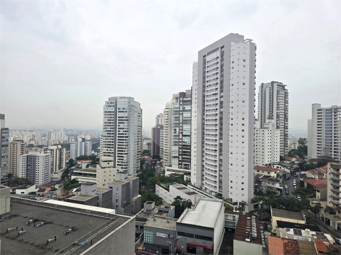 Cobertura à venda com 4 suítes em Vila Romana, São Paulo, SP