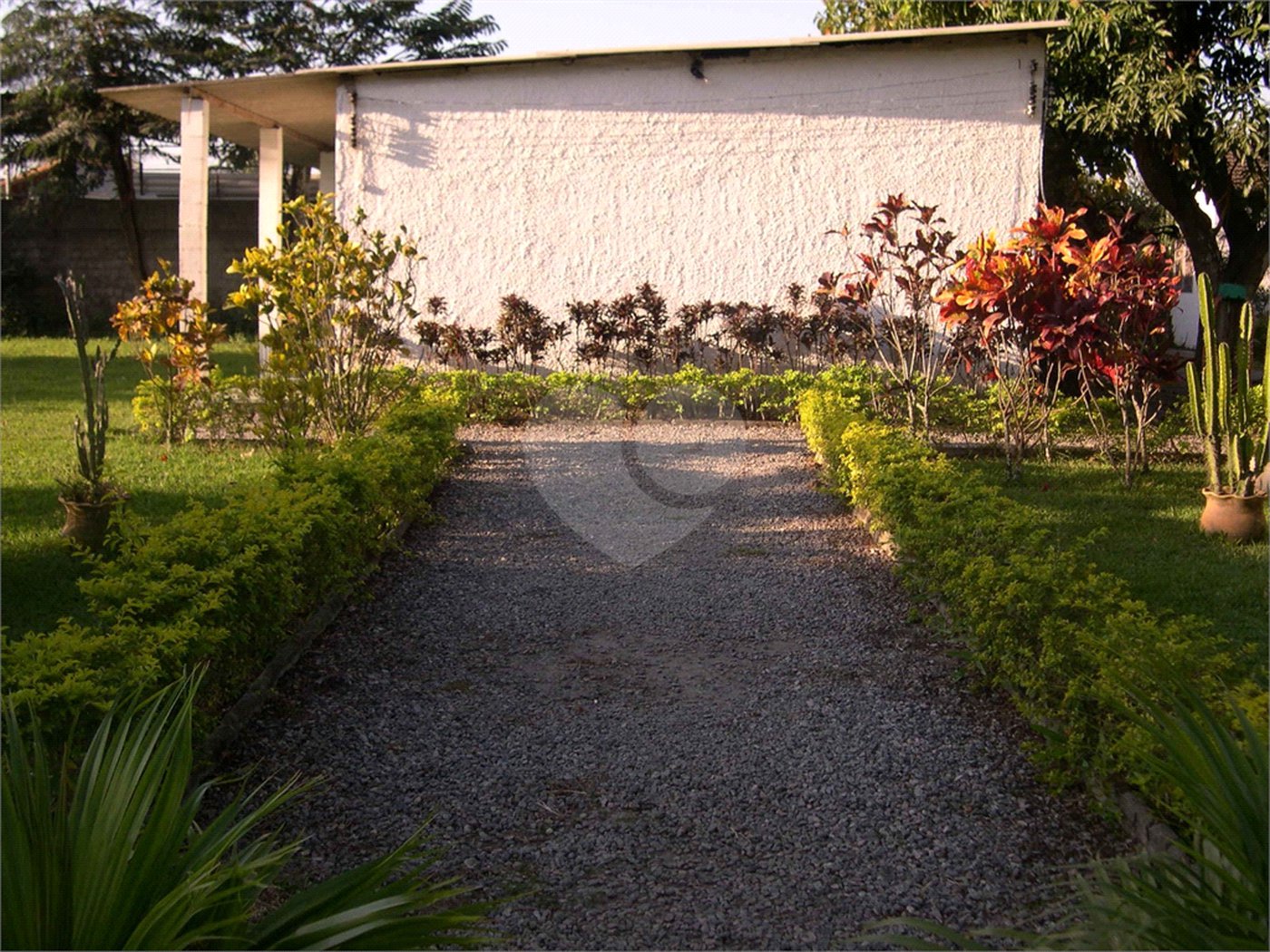 Sítio à venda com 4 quartos, sendo 2 suítes, em Santa Cruz, Rio de Janeiro, RJ