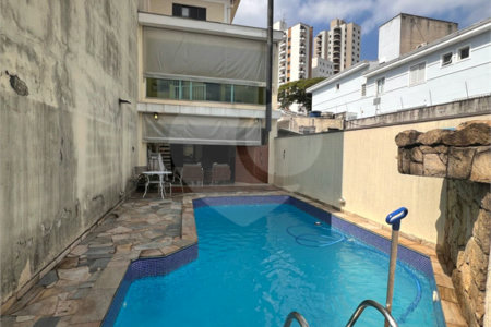 Sobrado à venda com 3 suítes em Vila Regente Feijó, São Paulo, SP