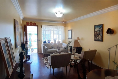Casa à venda com 3 quartos, sendo 1 suíte,  em Planalto Paulista, São Paulo, SP