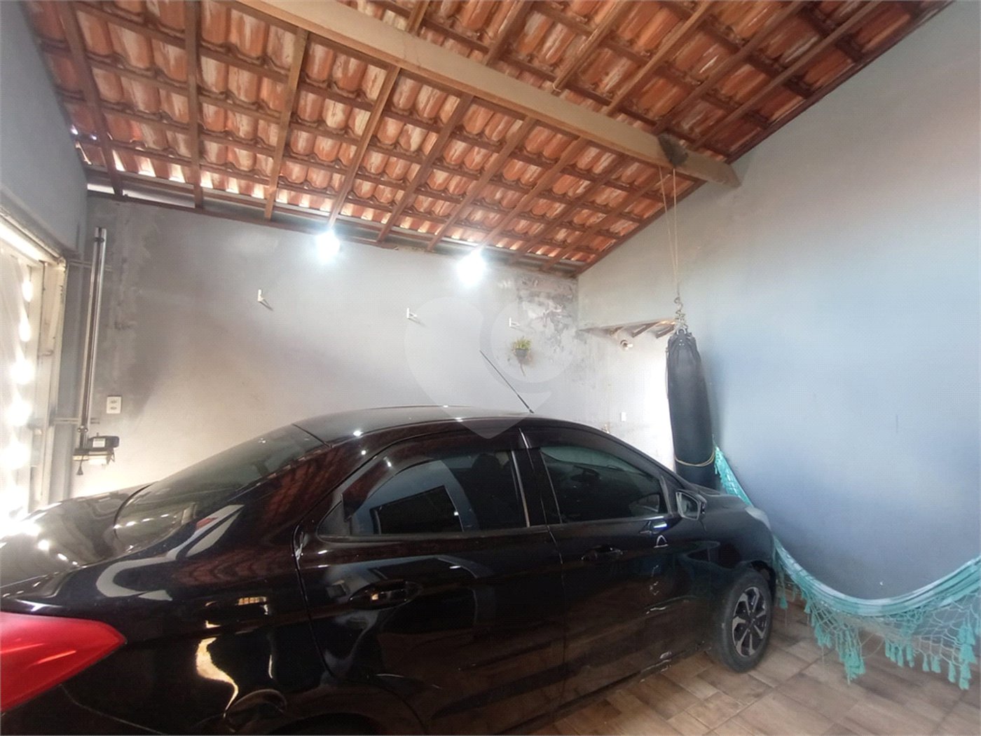 Casa à venda com 2 quartos em Cambuí, Itapetininga, SP