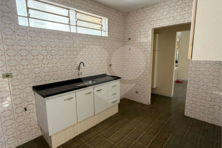 Casa à venda com 3 quartos, sendo 1 suíte, em Vila Aurora, Indaiatuba, SP