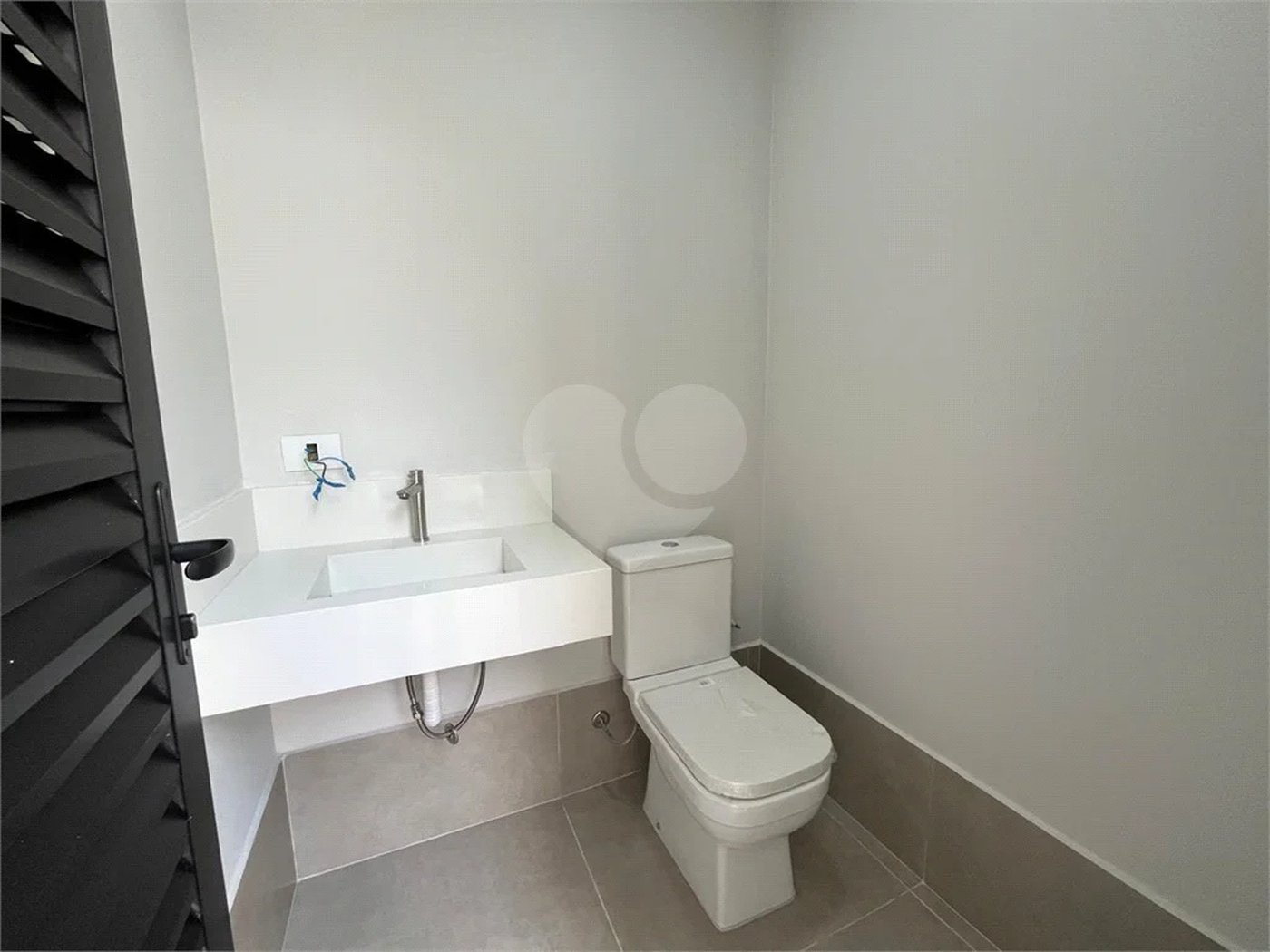 Excelente Casa Plana no Condomínio Bela Vista
