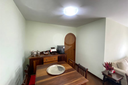 Cobertura à venda com 3 quartos, sendo 1 suíte,  em Brooklin Paulista, São Paulo, SP