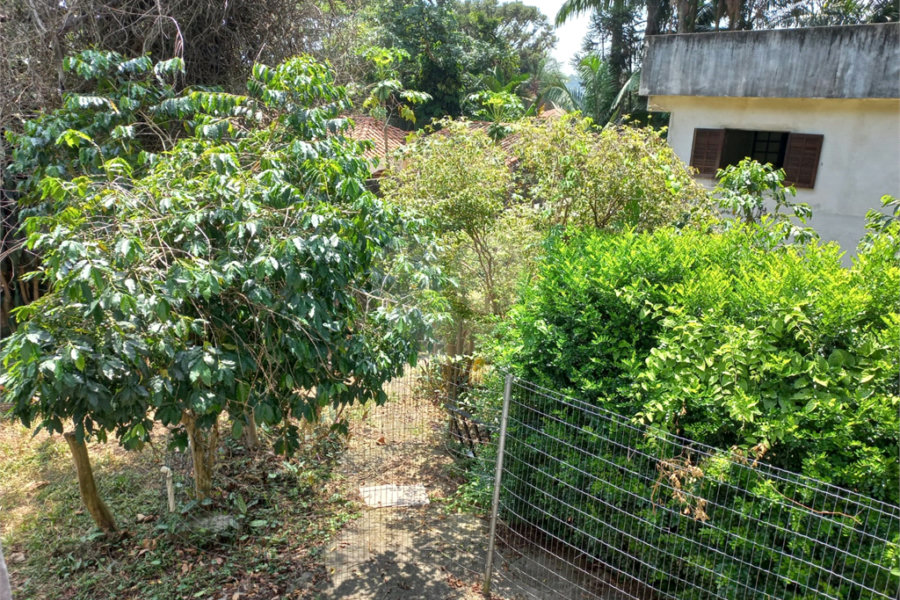 Terreno à venda com 2 quartos, sendo 1 suíte, em Jardim Floresta, São Paulo, SP