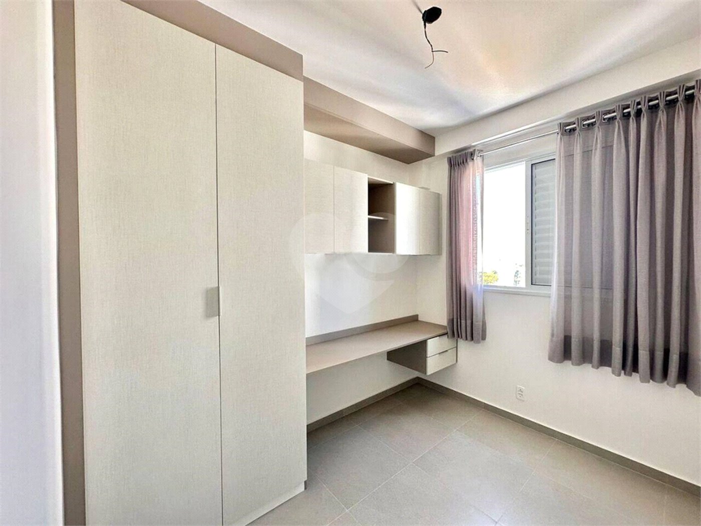 Apartamento à venda com 2 suítes em Parque Campolim, Sorocaba, SP