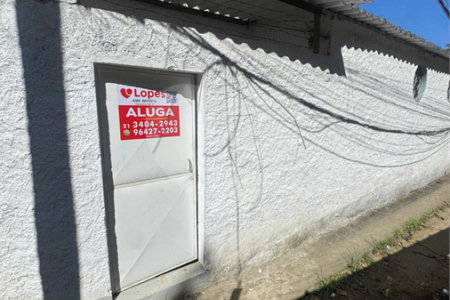 Casa à venda ou para alugar com 1 quarto em Campo Grande, Rio de Janeiro, RJ