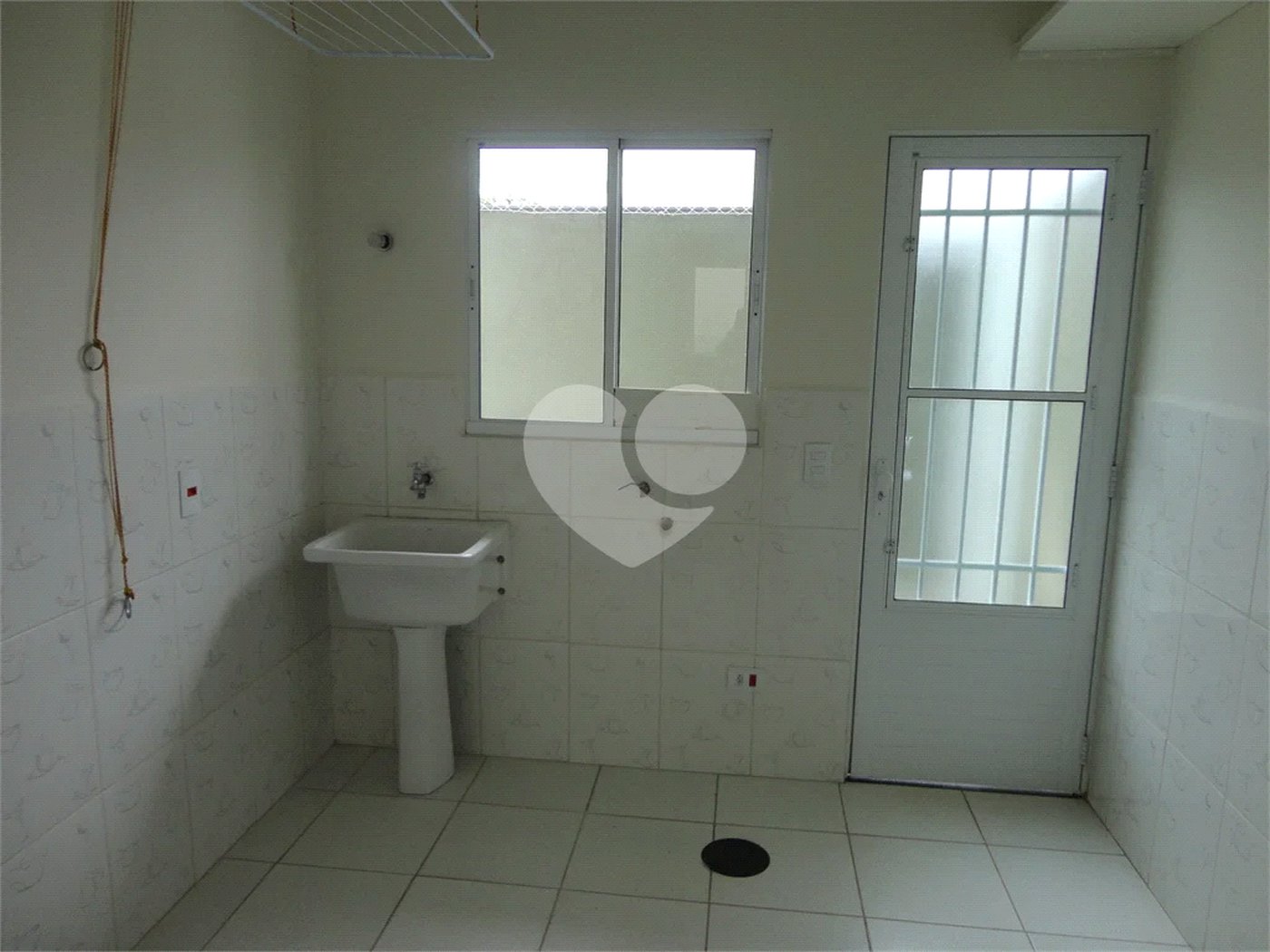 Casa de Vila à venda com 3 suítes em João Xxiii, Vinhedo, SP