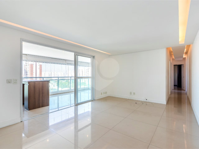 Apartamento à venda com 3 quartos, sendo 1 suíte,  em Vila Cruzeiro, São Paulo, SP