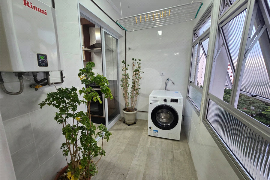 Apartamento à venda com 3 quartos, sendo 1 suíte, em Santana, São Paulo, SP