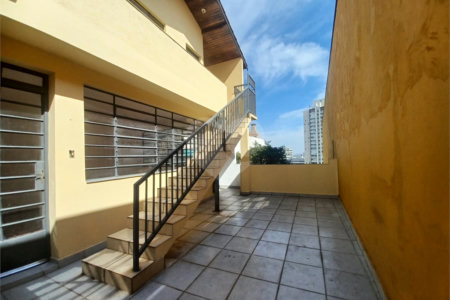Sobrado à venda com 4 quartos em Vila Maria Alta, São Paulo, SP