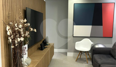 Apartamento à venda com 3 quartos, sendo 1 suíte,  em Vila Scarpelli, Santo André, SP