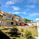 Casa à venda com 2 suítes em Jardim Adalgisa, Caraguatatuba, SP
