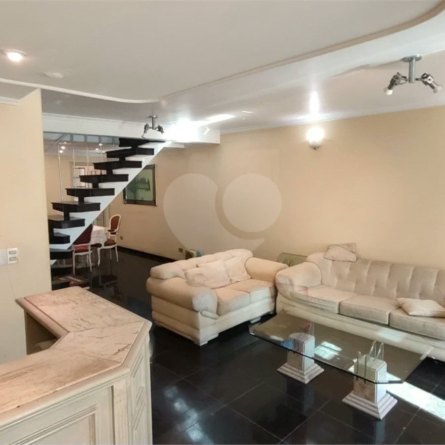 Sobrado à venda com 3 quartos, sendo 1 suíte, em Jardim São Paulo(zona Norte), São Paulo, SP