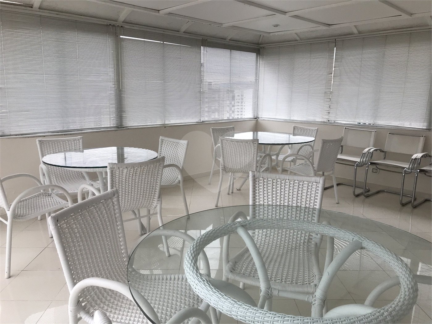 Cobertura à venda com 4 quartos, sendo 1 suíte, em Santana, São Paulo, SP