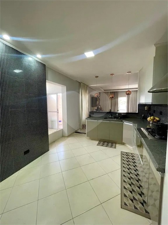 Sobrado à venda com 3 quartos, sendo 1 suíte,  em Vila Siqueira (zona Norte), São Paulo, SP