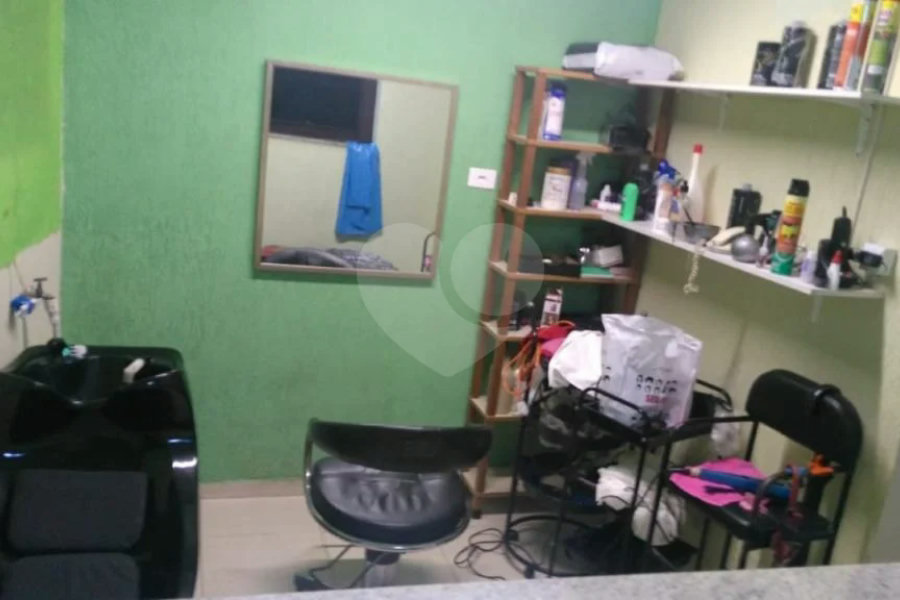 Casa à venda com 5 quartos, sendo 1 suíte, em Tremembé, São Paulo, SP