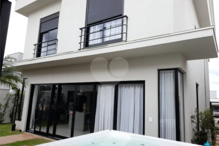 Sobrado à venda com 3 suítes em Residencial Duas Marias, Indaiatuba, SP