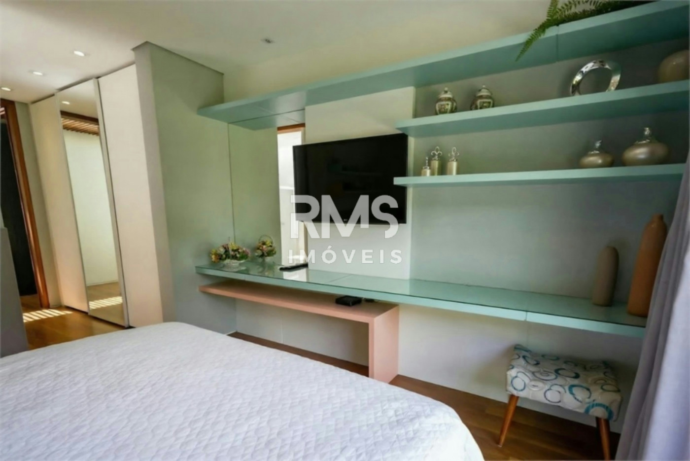 Casa à venda com 5 suítes no condomínio Plaza Athenee, Itu - SP