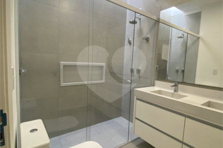 Casa à venda com 3 quartos, sendo 1 suíte, no condomínio Reserva Central Parque, Salto - SP