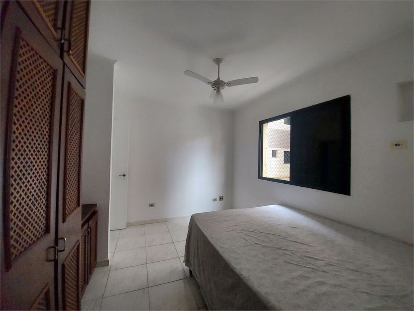 Apartamento à venda, 96 m² por R$ 300.000,00 - Jardim Enseada - Guarujá/SP