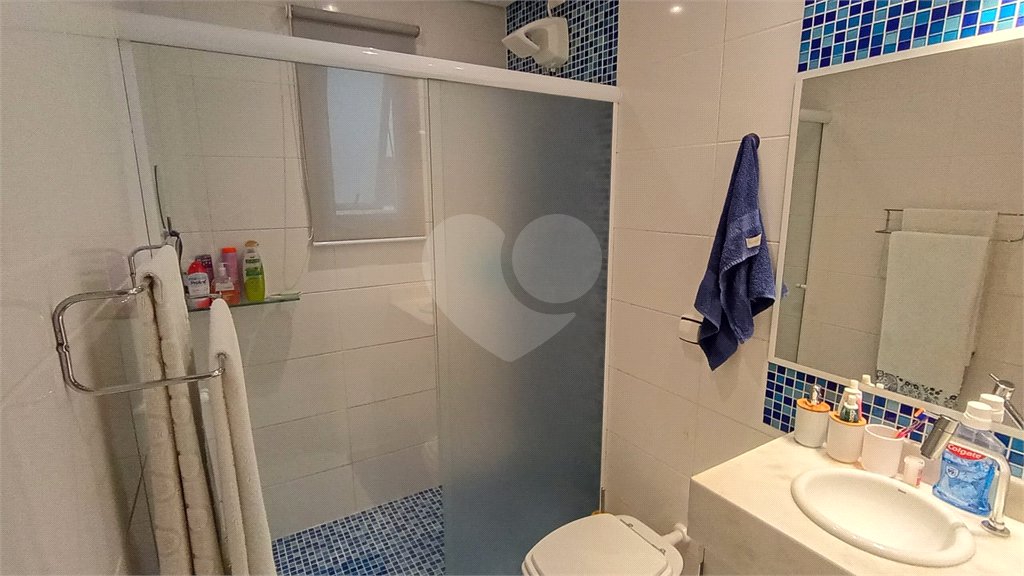 Apartamento à venda com 2 quartos, sendo 1 suíte, em Pitangueiras, Guarujá, SP