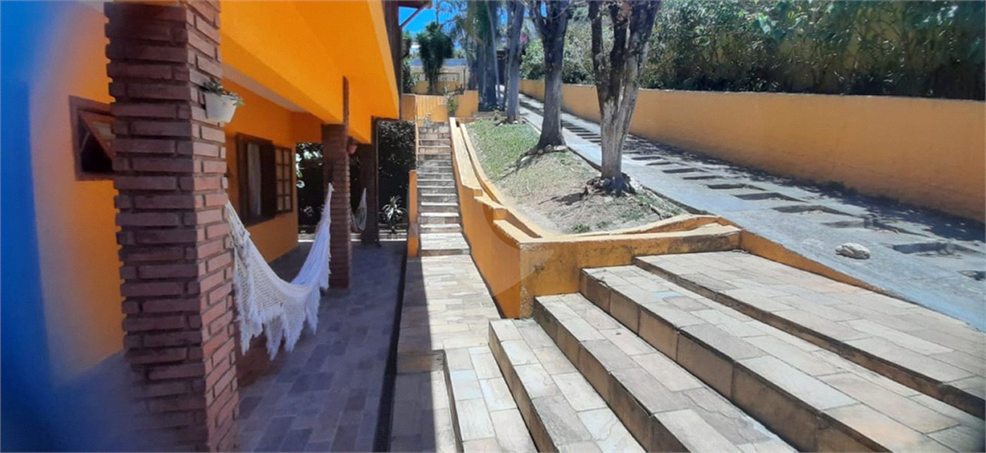 Chácara à venda com 5 quartos, sendo 2 suítes, em Terra Preta (terra Preta), Mairiporã, SP
