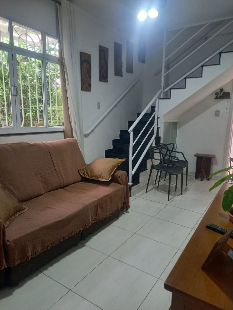 Casa com 3 dormitórios à venda, 110 m² por R$ 590.000,00 - Jardim Paraíso - São Vicente/SP