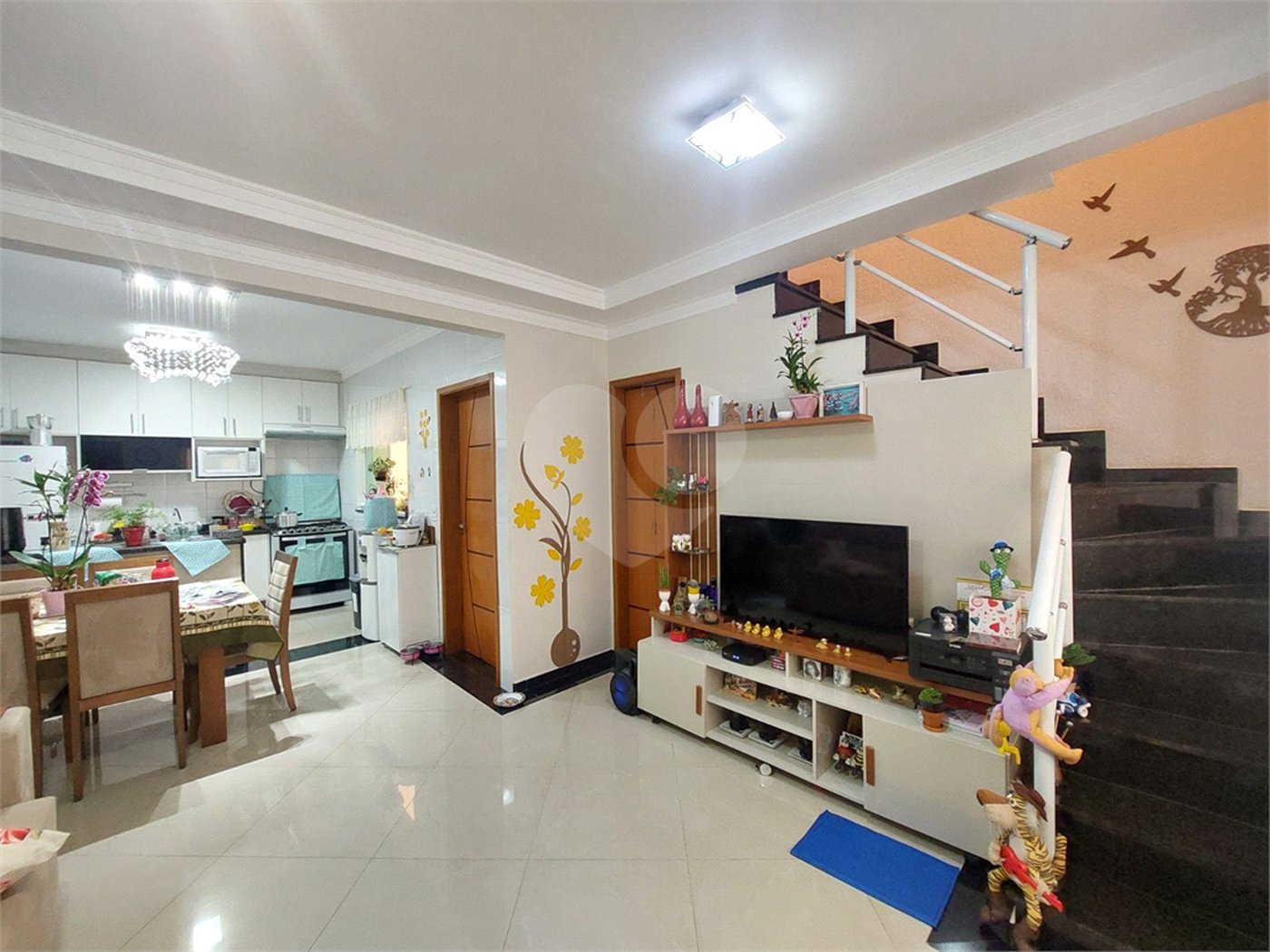 Casa à venda com 3 quartos, sendo 2 suítes,  em Jardim Lallo, São Paulo, SP