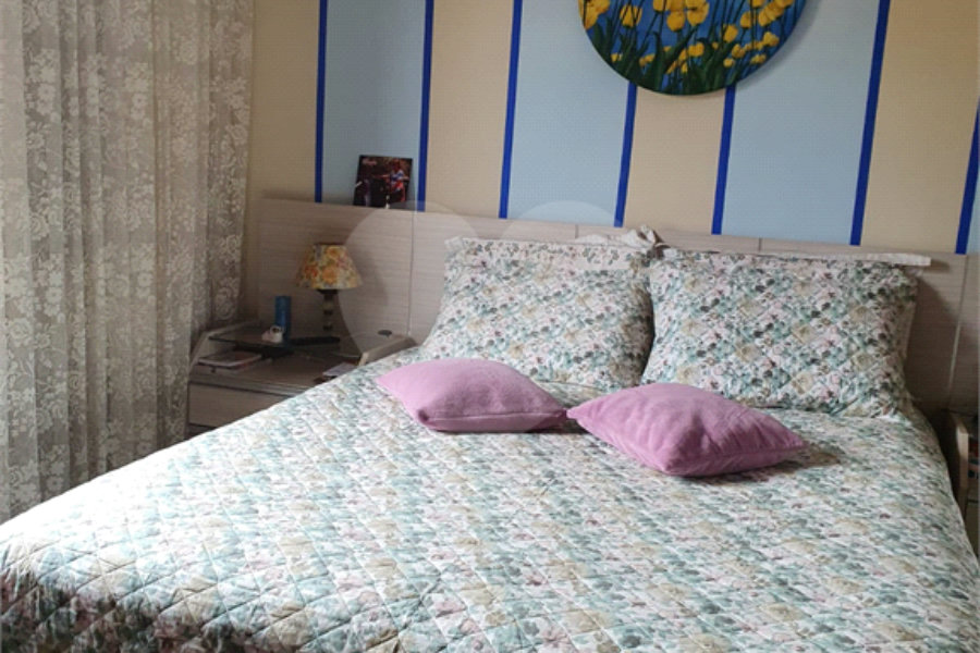 Sobrado à venda com 3 quartos, sendo 1 suíte, em Tremembé, São Paulo, SP