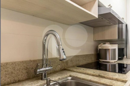 Apartamento à venda com 1 suíte em República, São Paulo, SP