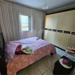 Casa Térrea à venda com 3 quartos no Centro, Poá, SP