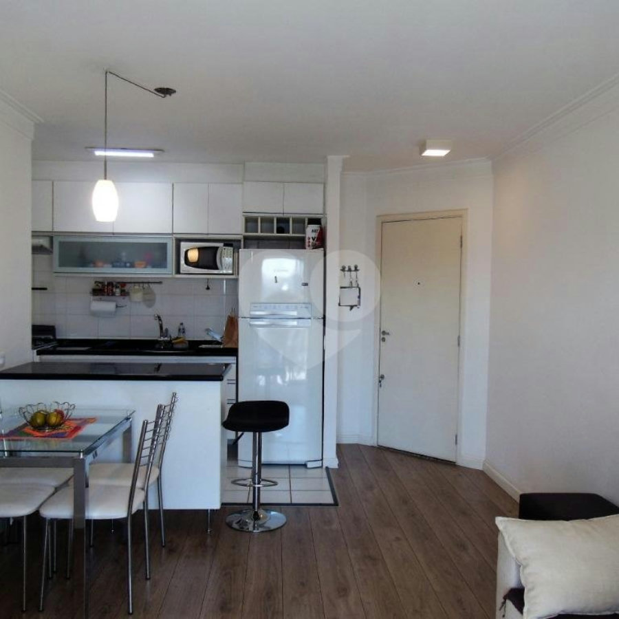 Apartamento à venda com 2 quartos, sendo 1 suíte, em Barra Funda, São Paulo, SP