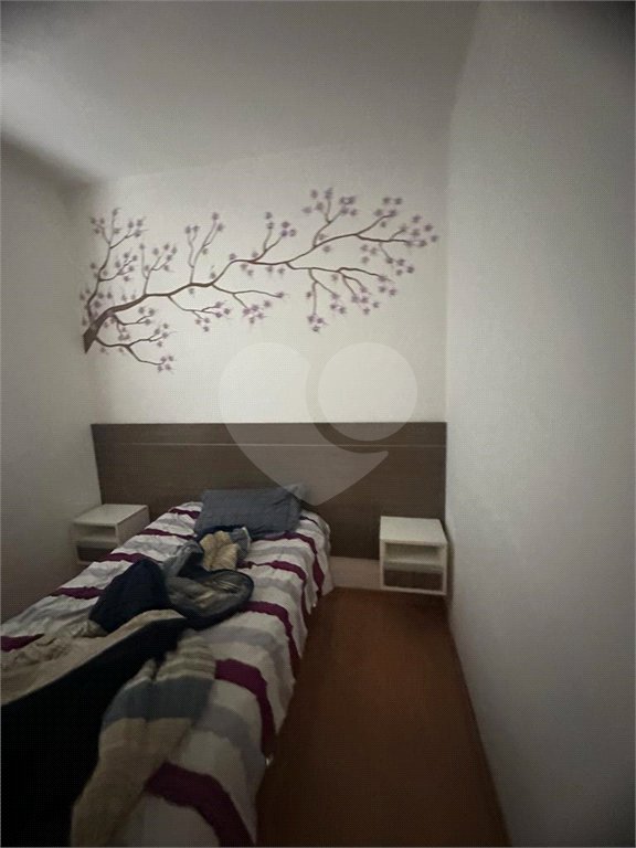 Apartamento à venda com 2 quartos em Jardim Ismênia, São José dos Campos, SP