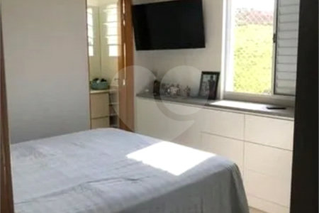 Apartamento à venda com 2 quartos, sendo 1 suíte, em Bairro do Colonia, Jacareí, SP