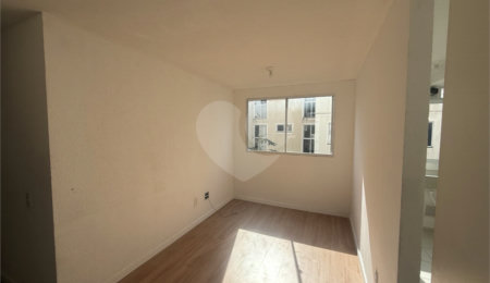 Apartamento à venda com 2 quartos em Cosmos, Rio de Janeiro, RJ