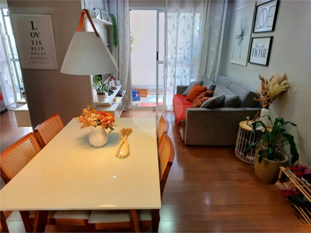 Apartamento à venda com 3 quartos, sendo 1 suíte,  em Vila Guilherme, São Paulo, SP