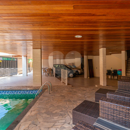 Casa à venda com 4 suítes em Jardim Prudência, São Paulo, SP